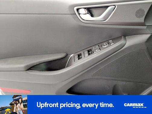 2020 Hyundai IONIQ Hybrid SEL
