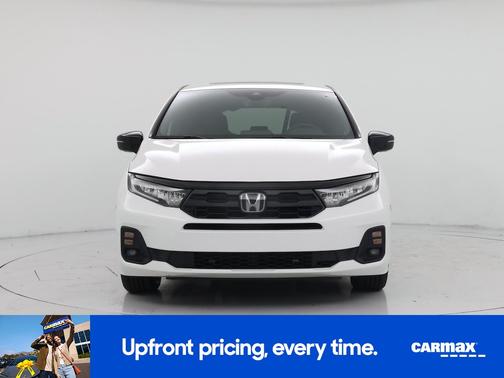 White 2025 Honda Odyssey Sport-L