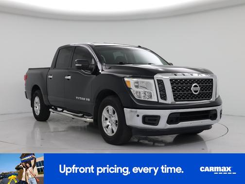 Black 2018 Nissan Titan SV