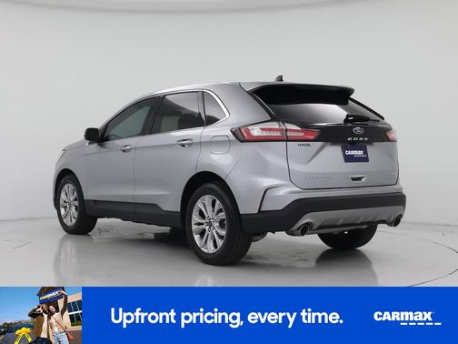 Gray 2022 Ford Edge Titanium