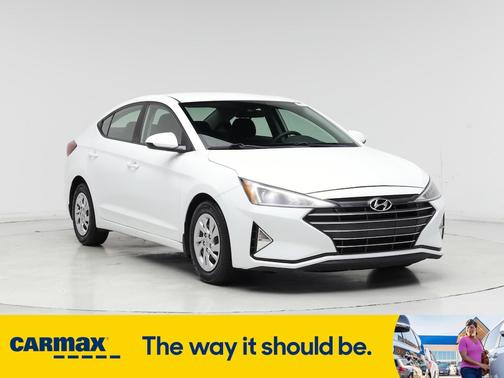 2020 Hyundai ELANTRA SE
