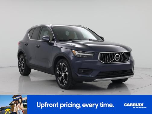 Blue 2020 Volvo XC40 T5 Inscription