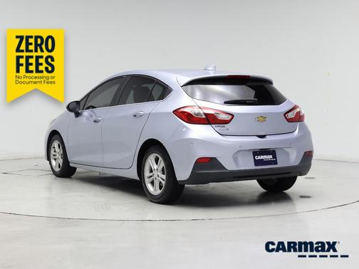 Silver 2017 Chevrolet Cruze LT