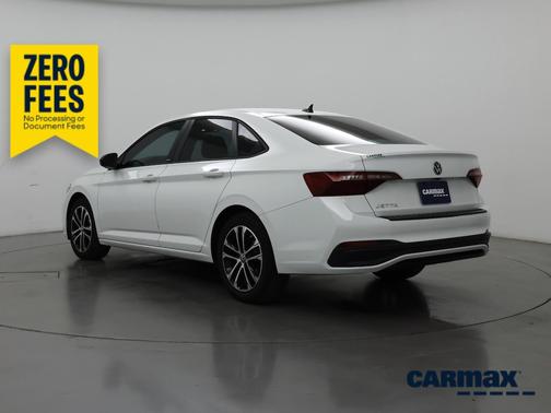 White 2024 Volkswagen Jetta Sport