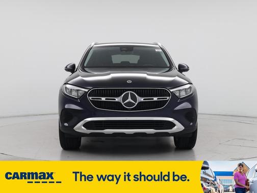 2023 Mercedes-Benz GLC 300