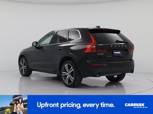 2021 Volvo XC60 T5 Momentum