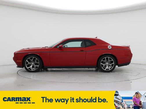 2016 Dodge Challenger SXT Plus