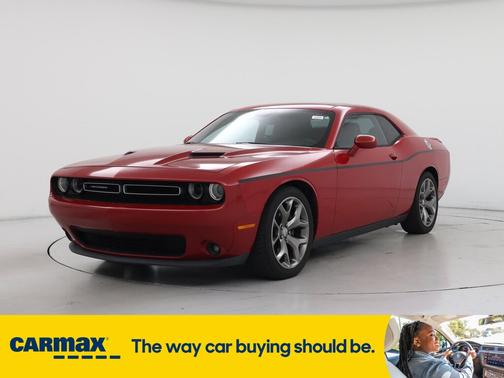 2016 Dodge Challenger SXT Plus