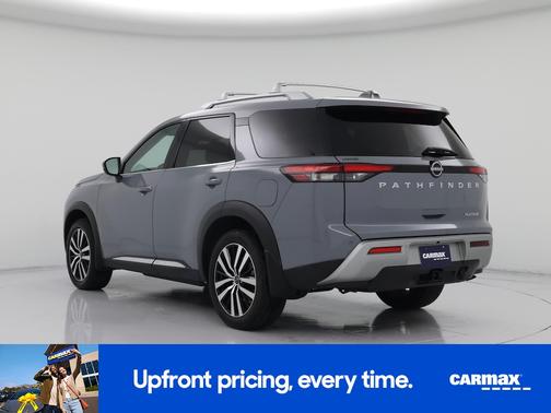 2023 Nissan Pathfinder Platinum