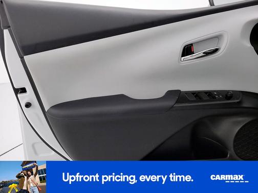 2022 Toyota Prius XLE