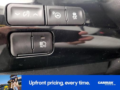 2022 Toyota Prius XLE