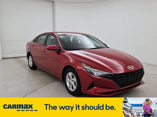 2023 Hyundai ELANTRA SE