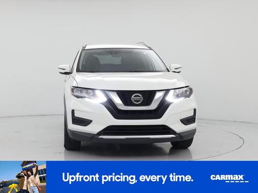 White 2020 Nissan Rogue SV