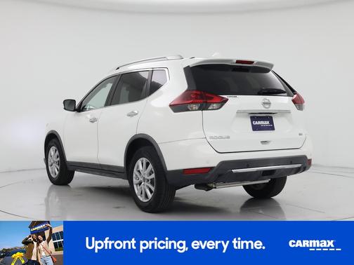 White 2020 Nissan Rogue SV