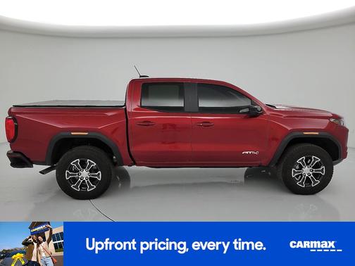 2025 GMC Canyon AT4