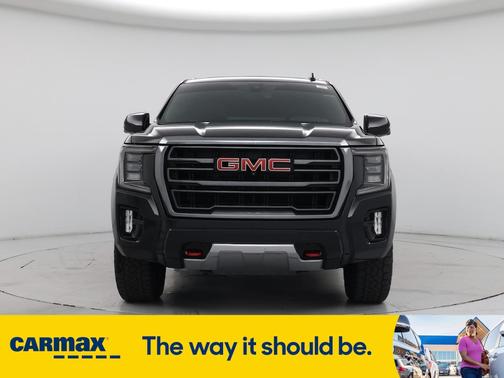 2022 GMC Yukon XL AT4