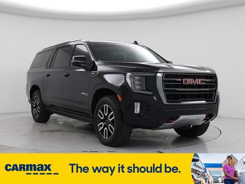2022 GMC Yukon XL AT4