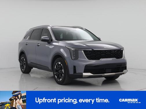 Gray 2024 Kia Sorento S