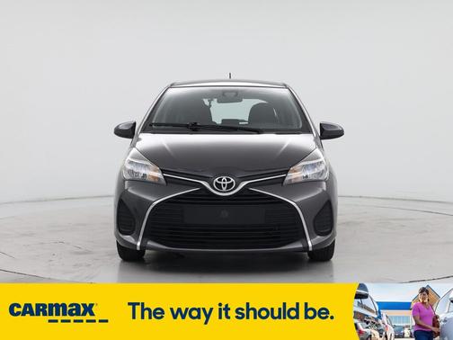 2017 Toyota Yaris LE