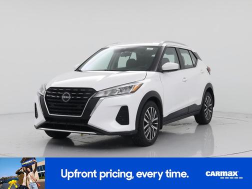 2022 Nissan Kicks SV