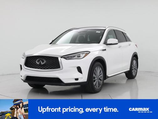 White 2023 INFINITI QX50 Luxe