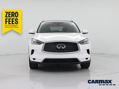 White 2023 INFINITI QX50 Luxe