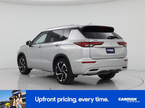 Silver 2023 Mitsubishi Outlander SEL