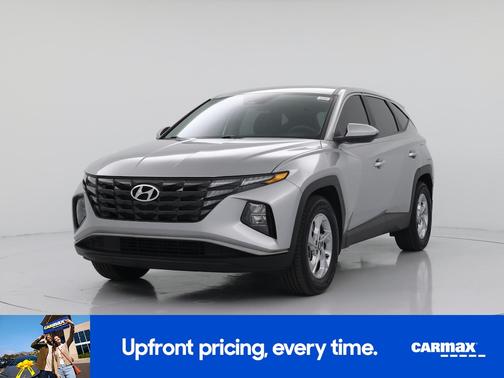 2023 Hyundai TUCSON SE