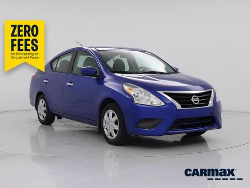 Blue 2016 Nissan Versa SV