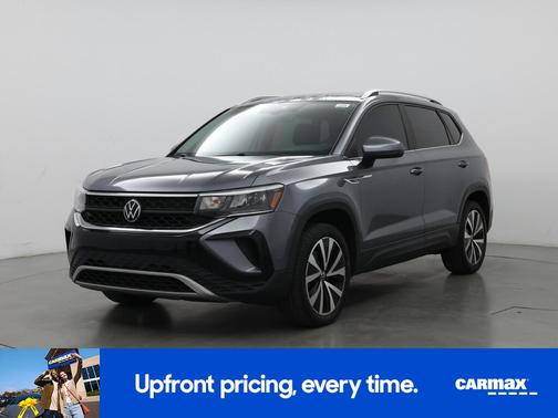 Gray 2023 Volkswagen Taos SE