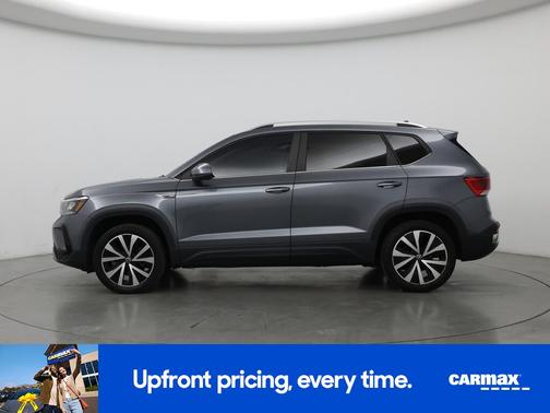 Gray 2023 Volkswagen Taos SE