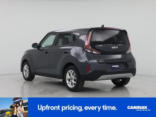 Gray 2025 Kia Soul LX