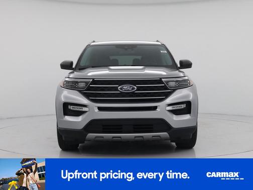 Silver 2022 Ford Explorer XLT