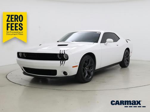 White 2020 Dodge Challenger SXT