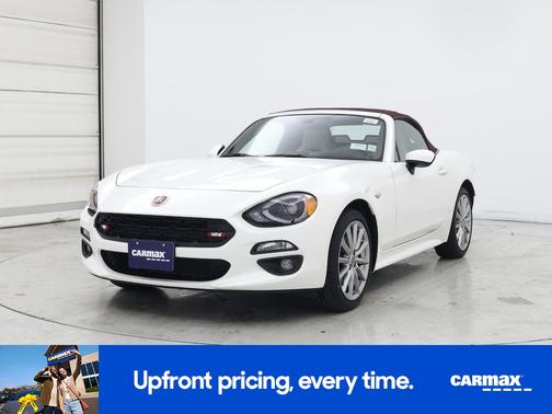 2018 FIAT 124 Spider Lusso Red Top Edition
