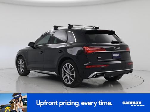 Black 2022 Audi Q5 e S-Line Prestige