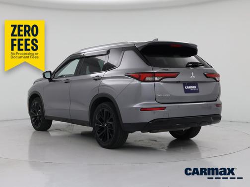 Gray 2022 Mitsubishi Outlander Black Edition