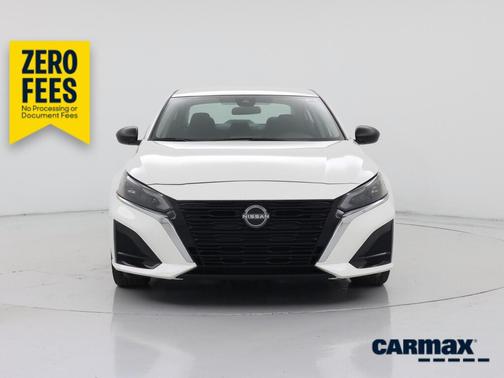 White 2025 Nissan Altima SV