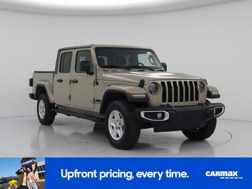 2022 Jeep Gladiator Sport