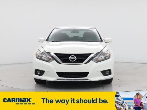 2016 Nissan Altima SR