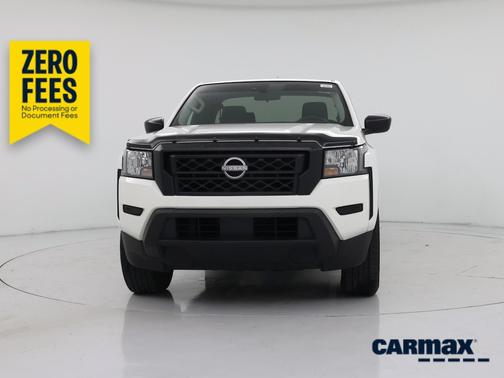 White 2024 Nissan Frontier S