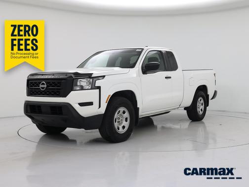 White 2024 Nissan Frontier S