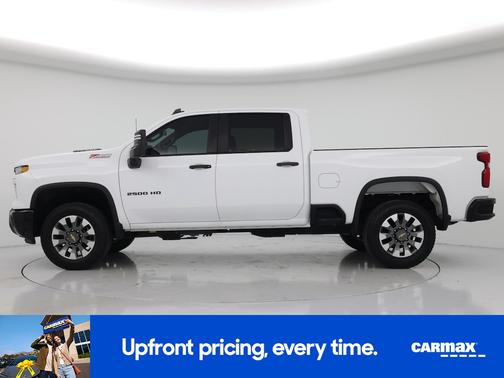 White 2024 Chevrolet Silverado 2500 Custom
