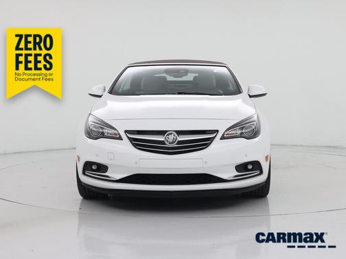White 2018 Buick Cascada Premium