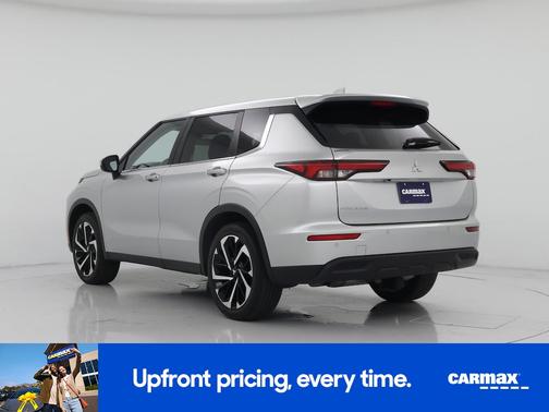 2022 Mitsubishi Outlander ES