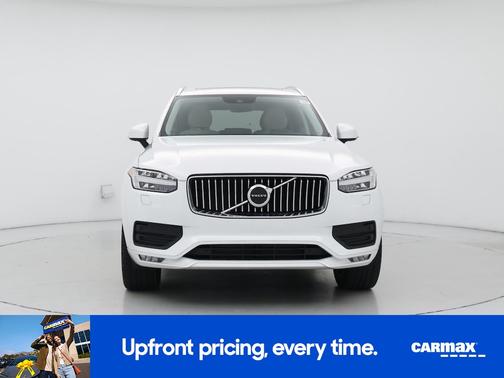 2021 Volvo XC90 T6 Momentum