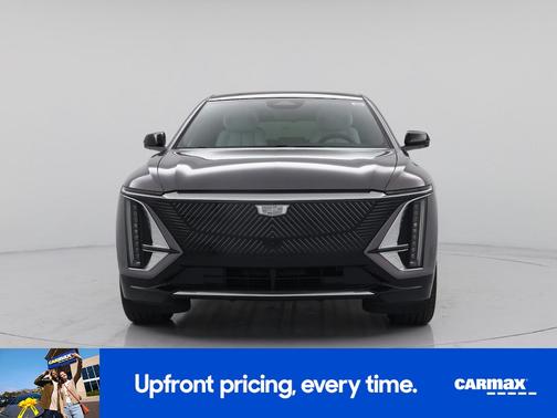 2025 Cadillac LYRIQ Luxury 2