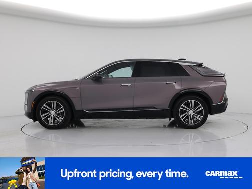 2025 Cadillac LYRIQ Luxury 2