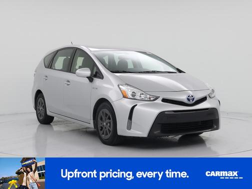 2016 Toyota Prius v Four