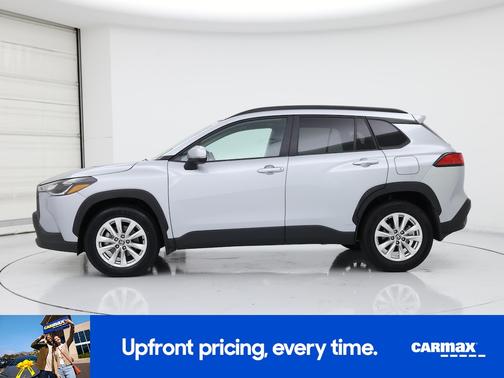 2024 Toyota Corolla Cross LE